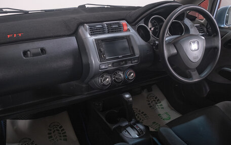 Honda Fit III, 2002 год, 439 000 рублей, 9 фотография