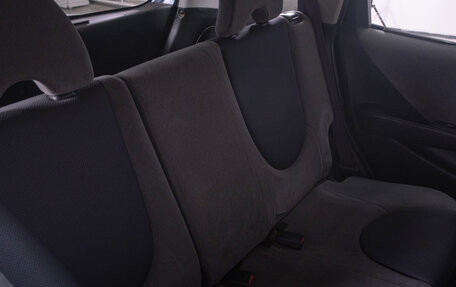 Honda Fit III, 2002 год, 439 000 рублей, 17 фотография