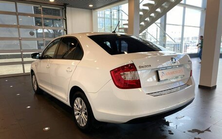 Skoda Rapid I, 2015 год, 965 000 рублей, 5 фотография