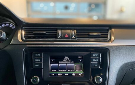 Skoda Rapid I, 2015 год, 965 000 рублей, 14 фотография