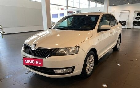 Skoda Rapid I, 2015 год, 965 000 рублей, 7 фотография