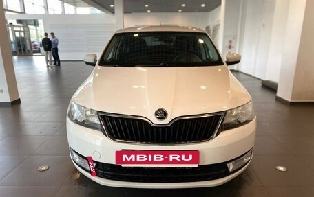 Skoda Rapid I, 2015 год, 965 000 рублей, 8 фотография