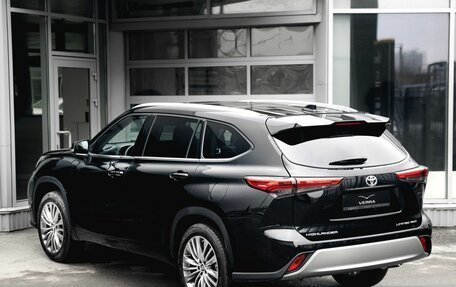 Toyota Highlander, 2025 год, 5 650 000 рублей, 10 фотография