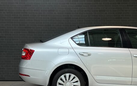 Skoda Octavia, 2018 год, 1 899 000 рублей, 10 фотография