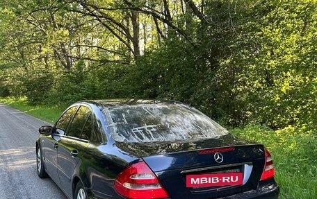 Mercedes-Benz E-Класс, 2004 год, 600 000 рублей, 4 фотография