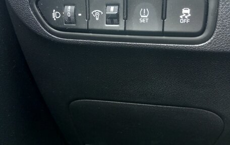 KIA Rio IV, 2018 год, 1 150 000 рублей, 6 фотография