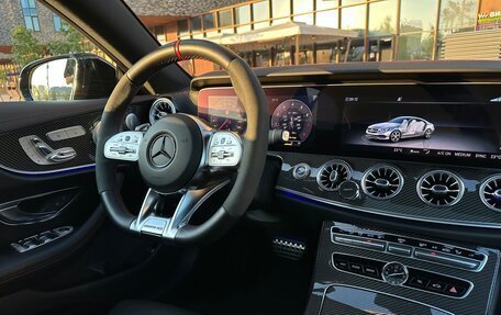 Mercedes-Benz E-Класс AMG, 2018 год, 5 950 000 рублей, 10 фотография