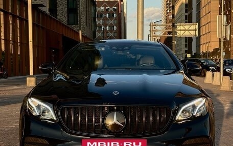 Mercedes-Benz E-Класс AMG, 2018 год, 5 950 000 рублей, 3 фотография