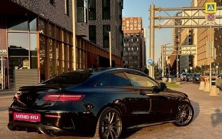Mercedes-Benz E-Класс AMG, 2018 год, 5 950 000 рублей, 5 фотография