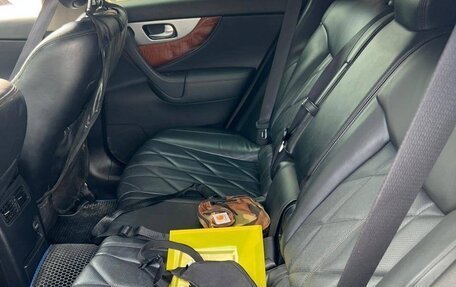 Infiniti QX70, 2014 год, 2 250 000 рублей, 6 фотография