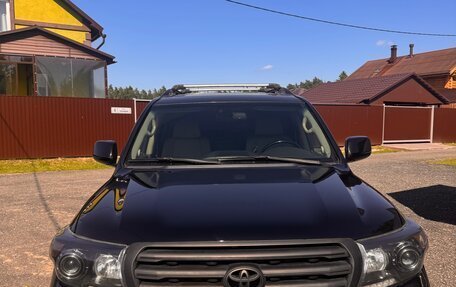 Toyota Land Cruiser 200, 2010 год, 3 499 999 рублей, 4 фотография
