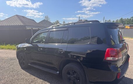 Toyota Land Cruiser 200, 2010 год, 3 499 999 рублей, 8 фотография
