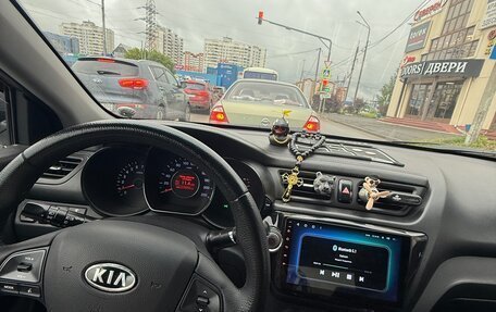 KIA Rio III рестайлинг, 2011 год, 1 300 000 рублей, 2 фотография