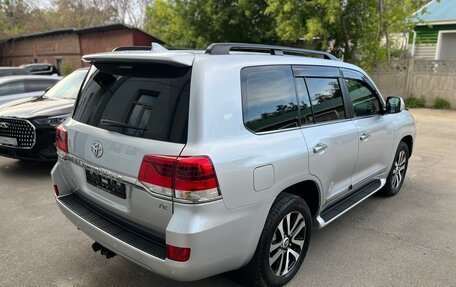Toyota Land Cruiser 200, 2018 год, 10 300 000 рублей, 5 фотография