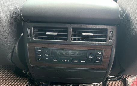 Toyota Land Cruiser 200, 2018 год, 10 300 000 рублей, 36 фотография