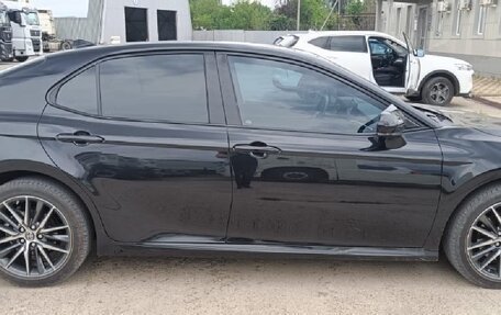 Toyota Camry, 2023 год, 3 920 000 рублей, 6 фотография