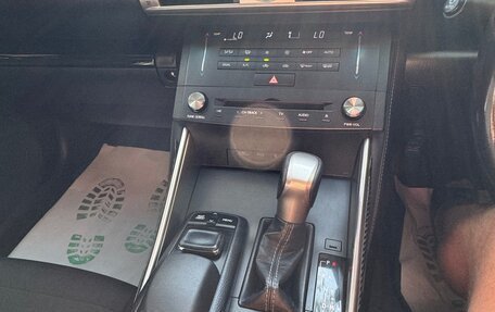 Lexus IS III, 2015 год, 2 550 000 рублей, 17 фотография