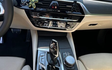 BMW 5 серия, 2020 год, 4 300 000 рублей, 12 фотография