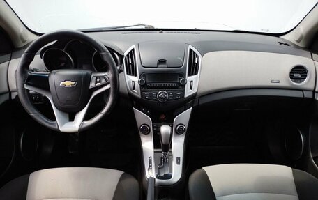 Chevrolet Cruze II, 2012 год, 590 000 рублей, 12 фотография