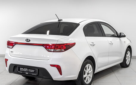 KIA Rio IV, 2018 год, 1 050 000 рублей, 5 фотография