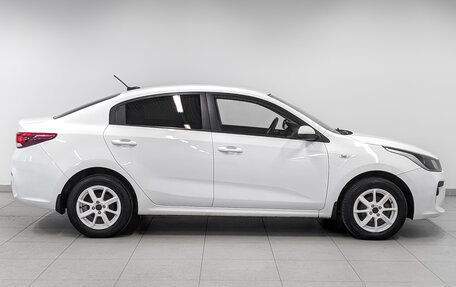 KIA Rio IV, 2018 год, 1 050 000 рублей, 4 фотография