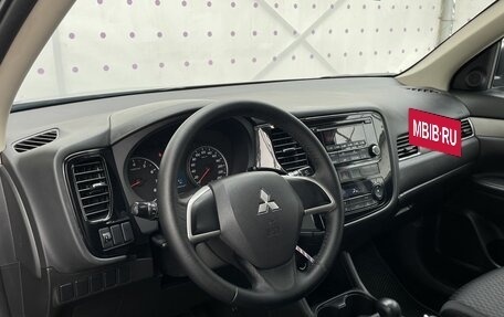 Mitsubishi Outlander III рестайлинг 3, 2013 год, 1 190 000 рублей, 15 фотография