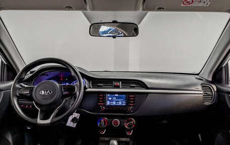 KIA Rio IV, 2018 год, 1 050 000 рублей, 14 фотография