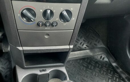 Opel Meriva, 2007 год, 300 000 рублей, 15 фотография