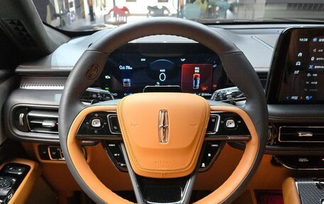 Lincoln Aviator II, 2025 год, 9 400 000 рублей, 13 фотография