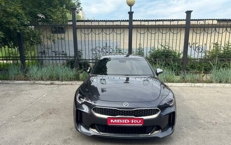 KIA Stinger I, 2020 год, 2 450 000 рублей, 1 фотография