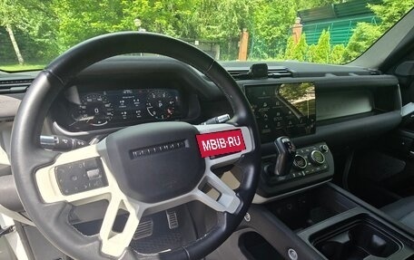 Land Rover Defender II, 2021 год, 6 250 000 рублей, 9 фотография