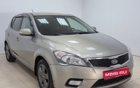 KIA cee'd I рестайлинг, 2012 год, 890 000 рублей, 3 фотография