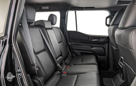 Toyota Land Cruiser Prado, 2024 год, 10 190 000 рублей, 12 фотография