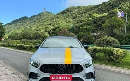 Mercedes-Benz A-Класс AMG, 2022 год, 3 040 006 рублей, 2 фотография