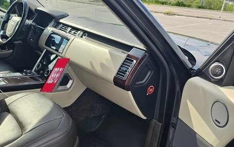 Land Rover Range Rover IV рестайлинг, 2018 год, 6 400 000 рублей, 12 фотография