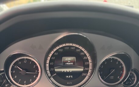 Mercedes-Benz E-Класс, 2012 год, 1 799 000 рублей, 11 фотография