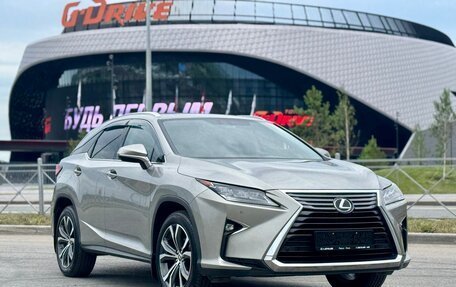 Lexus RX IV рестайлинг, 2018 год, 3 690 000 рублей, 9 фотография