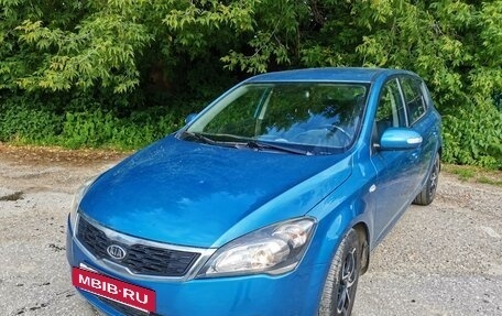 KIA cee'd I рестайлинг, 2010 год, 750 000 рублей, 3 фотография