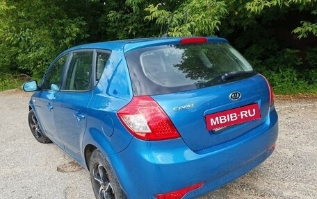 KIA cee'd I рестайлинг, 2010 год, 750 000 рублей, 7 фотография