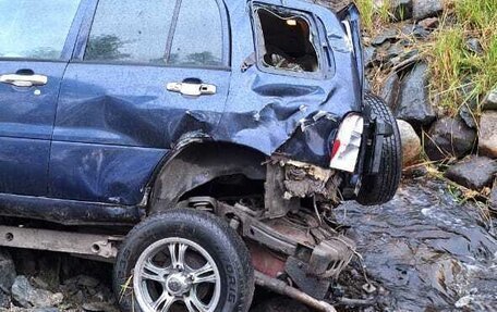 Chevrolet Tracker II, 2000 год, 100 000 рублей, 2 фотография