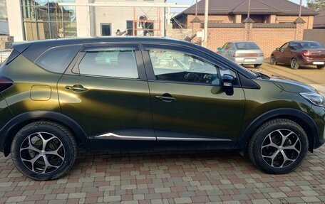 Renault Kaptur I рестайлинг, 2016 год, 1 700 000 рублей, 4 фотография