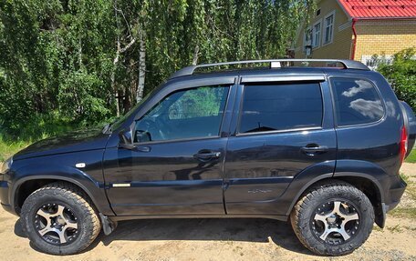 Chevrolet Niva I рестайлинг, 2016 год, 660 000 рублей, 3 фотография