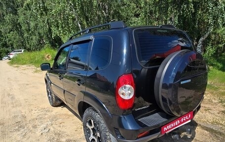 Chevrolet Niva I рестайлинг, 2016 год, 660 000 рублей, 6 фотография