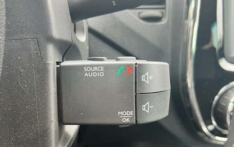 Renault Kaptur I рестайлинг, 2018 год, 1 129 000 рублей, 2 фотография