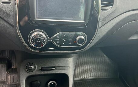 Renault Kaptur I рестайлинг, 2018 год, 1 129 000 рублей, 15 фотография