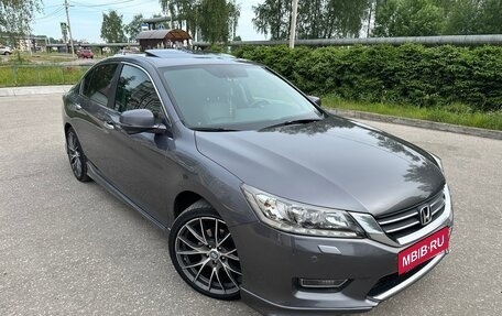 Honda Accord IX рестайлинг, 2013 год, 1 850 000 рублей, 12 фотография