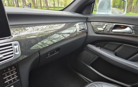 Mercedes-Benz CLS, 2014 год, 2 900 000 рублей, 25 фотография
