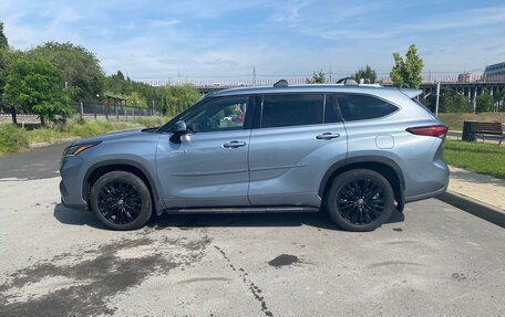 Toyota Highlander, 2020 год, 4 275 000 рублей, 3 фотография