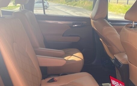 Toyota Highlander, 2020 год, 4 275 000 рублей, 12 фотография