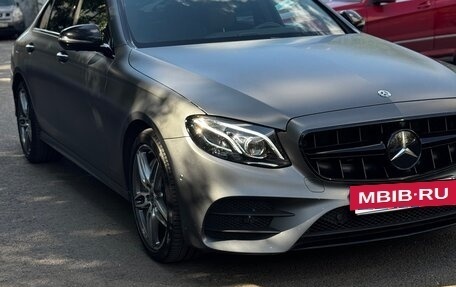 Mercedes-Benz E-Класс, 2020 год, 4 600 000 рублей, 3 фотография